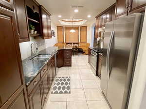 Photo 9 of 754 N HOT SPRINGS RD