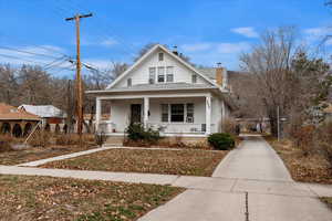 View of front of home featuring a porch