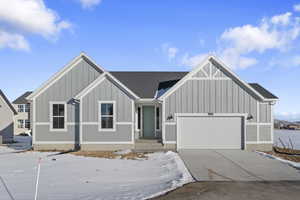 View of front facade with a garage