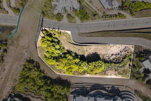 Aerial overview of property's location featuring property boundaries highlighted