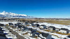 View of mountain feature with a residential view