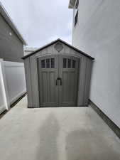 Shed included in the sale