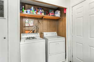 Washroom with washer and dryer