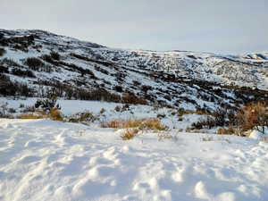 View of mountain feature