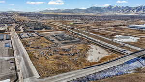 Drone / aerial view featuring a mountain view