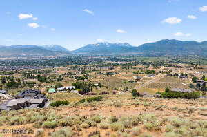 View of mountain feature