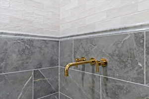 Interior details with a tile shower