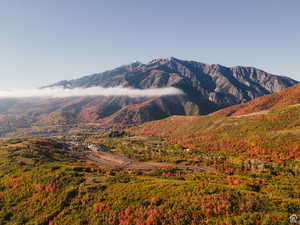 View of mountain feature