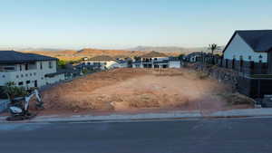 View of yard with a mountain view