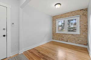 Photo 4 of 86  B ST #20