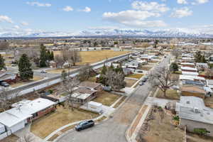 Bird's eye view featuring a mountain view