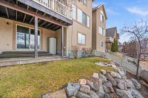 Lower Level patio doors entrance and deck.