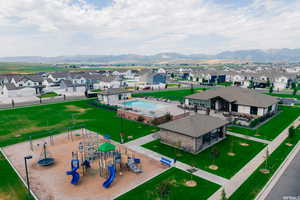 Bird's eye view with a residential view and a mountain view