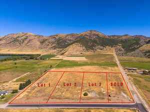 Drone / aerial view featuring a mountain view