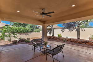 View of patio / terrace featuring ceiling fan