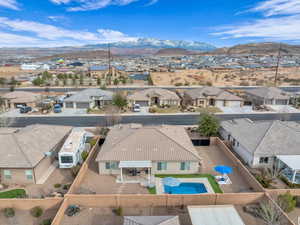 Aerial view with a residential view and a mountain view