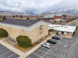 Bird's eye view featuring a mountain view