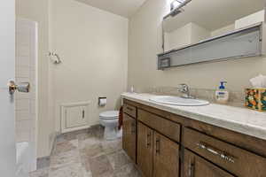 Bathroom with tub/shower combo