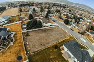 Bird's eye view with a mountain view and a residential view