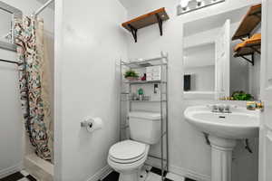 En Suite 3/4 Bathroom