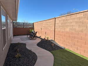 View of patio / terrace with a fenced backyard