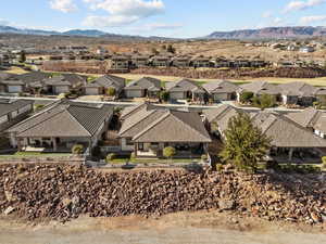 Aerial view with a residential view and a mountain view