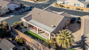 Bird's eye view with a residential view