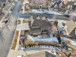 Birds eye view of property featuring a residential view