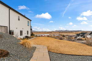 View of yard featuring a mountain view