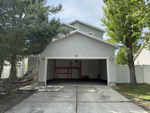 View of front facade with a garage