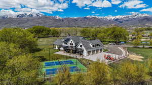 Bird's eye view featuring a mountain view