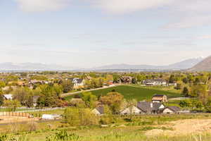 Mountain view featuring a residential view