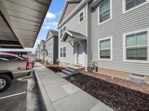 Exterior space featuring a residential view and crawl space