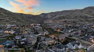 Bird's eye view with a residential view and a mountain view