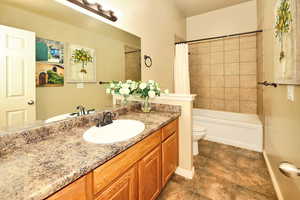 Large Hall Bath Upstairs