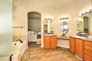 Photo 37 of 2129 E VILLAGE CREST DR