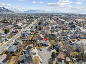 Drone / aerial view featuring a residential view and a mountain view