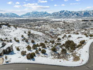 View of mountain feature