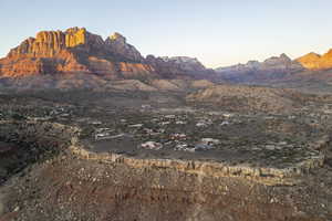 View of mountain feature