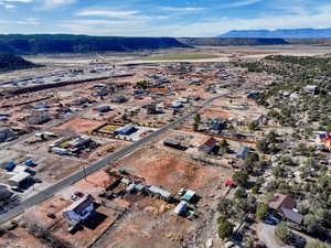 Drone / aerial view featuring a mountain view