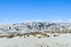 View of mountain feature