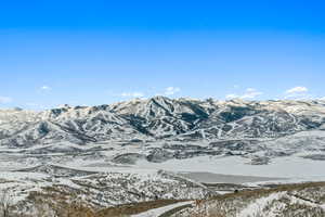 View of mountain feature