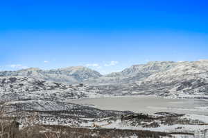 View of mountain feature