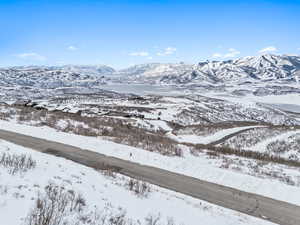 View of mountain feature