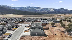 Mountain view featuring a residential view
