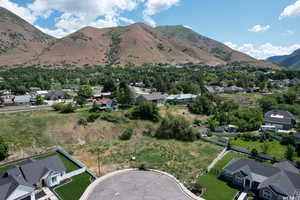 Mountain view featuring a residential view