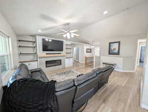 Photo 18 of 1143 N MUSTANG LN