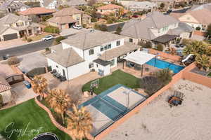 Aerial view featuring a residential view