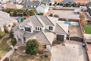 Drone / aerial view featuring a residential view