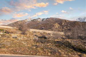 View of mountain feature
